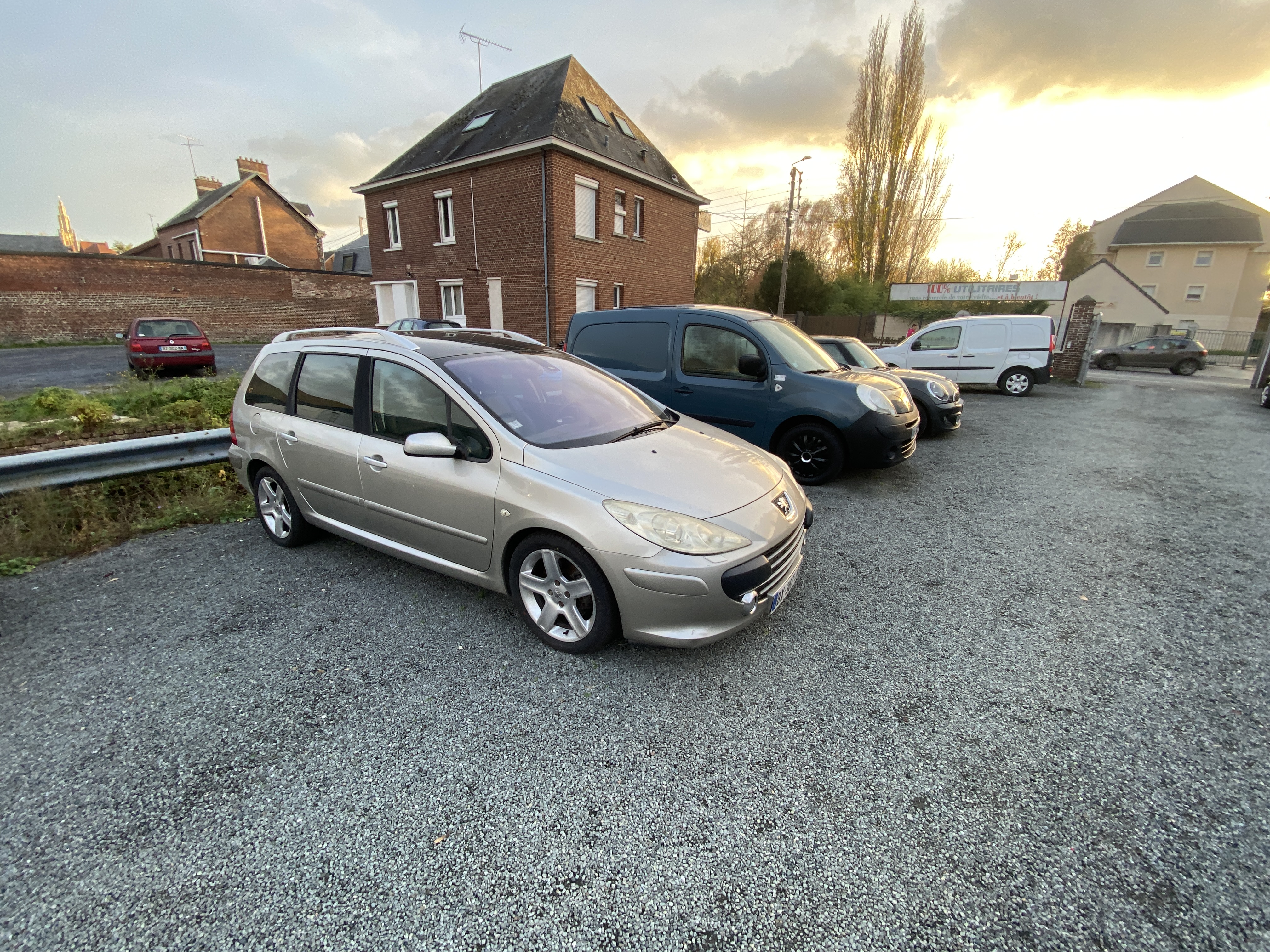 Miniature du véhicule